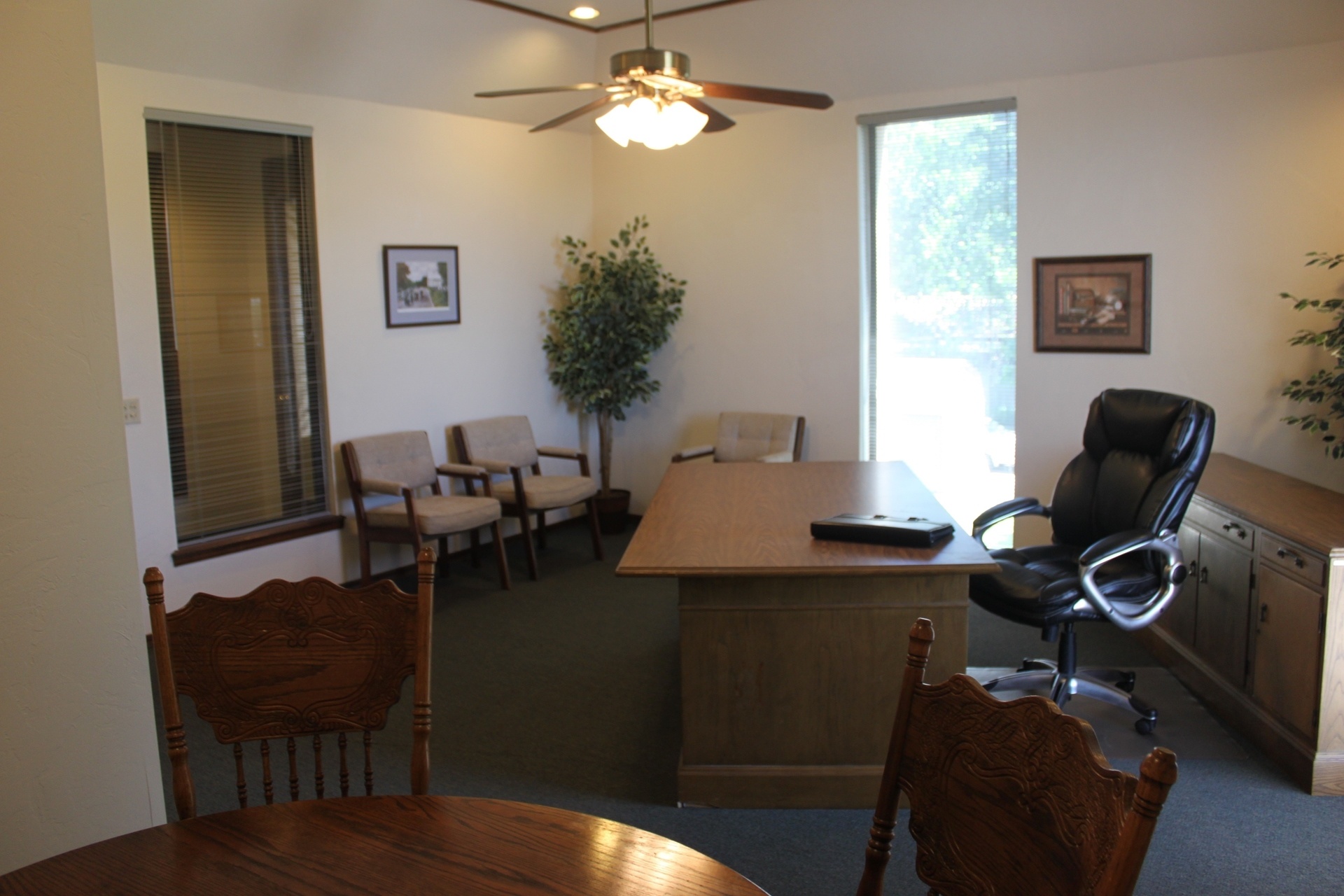 Office # 212 - Broadway Office Suites - Edmond, Oklahoma Broadway Office Suites Office #212 in Edmond, Oklahoma